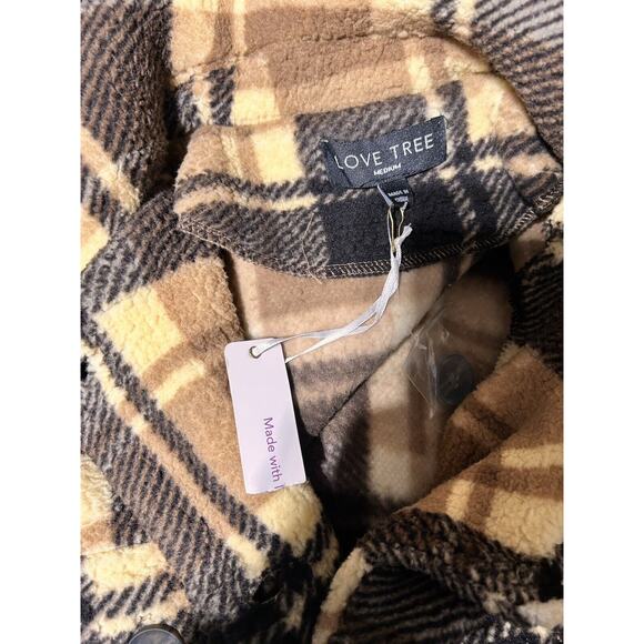 Love Tree Coat Womens Jacket Sz M Casual Plaid Button Up Pockets Teddy Bear - Picture 3 of 6